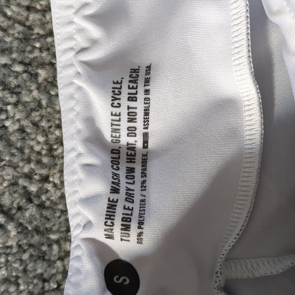 Brianne Valentino designed leggings one of a kind. Size small. - Picture 3 of 4